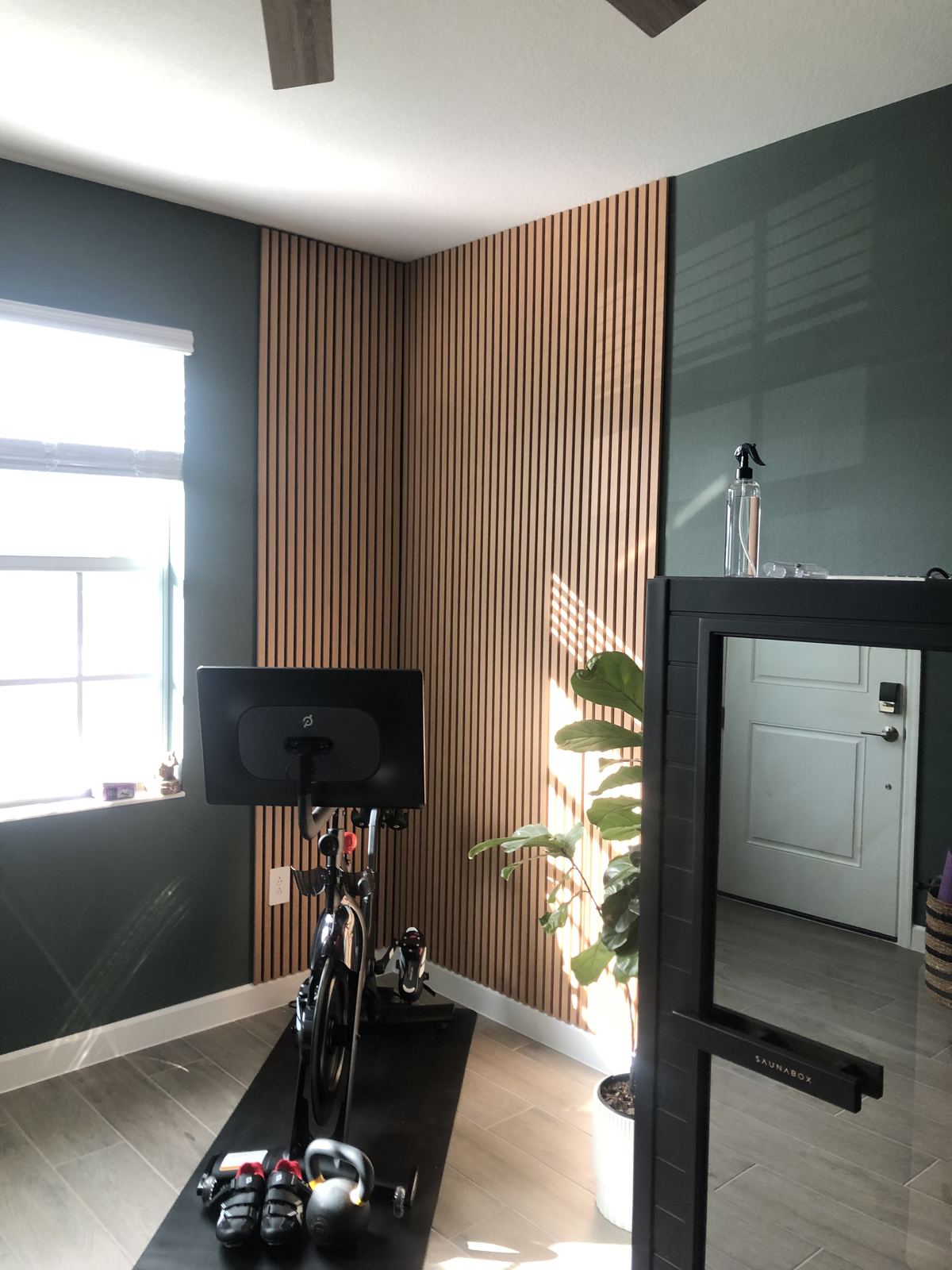 Faux Woodslat Corner — Babcock Handyman Services