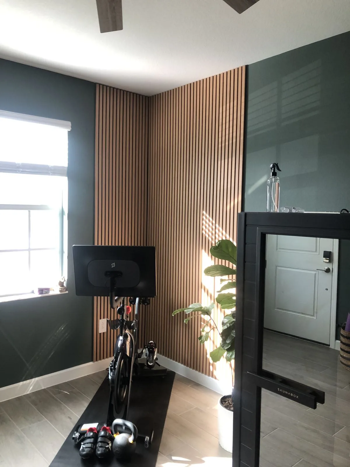 Faux Woodslat Corner — Babcock Handyman Services